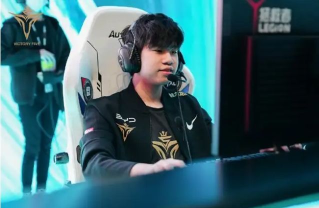 轻人参与到 轻人参与到